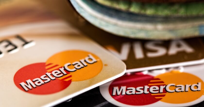 MasterCard chce letos v ČR zavést ověření plateb přes selfie