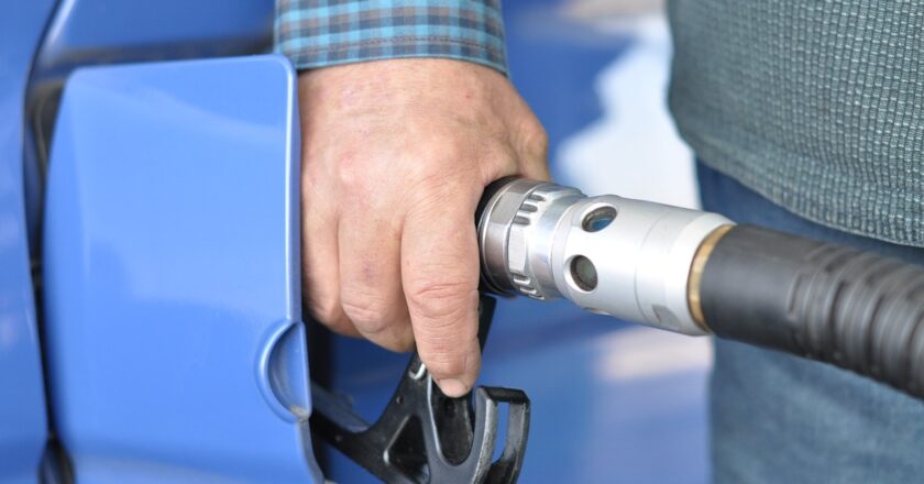 Benzin je dražší v Itálii a Chorvatsku, levnější v Polsku a Maďarsku
