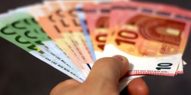 Česko půjčí čtyřicet miliard Mezinárodnímu měnovému fondu