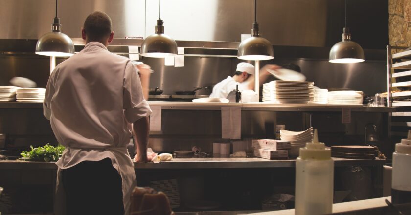 Restauracím hrozí ztráty, bez státní pomoci je sektor existenčně ohrožen