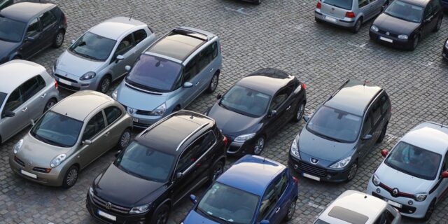 Sedm tipů, které vám pomohou zorientovat se v parkovacích zónách