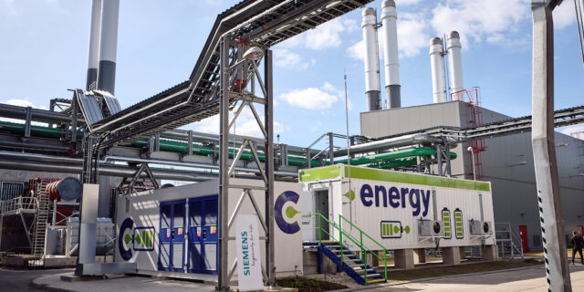 C-Energy Planá uvádí do provozu největší bateriové úložiště v ČR