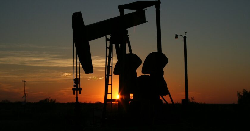 Hejl: Vývoj cen ropy v listopadu