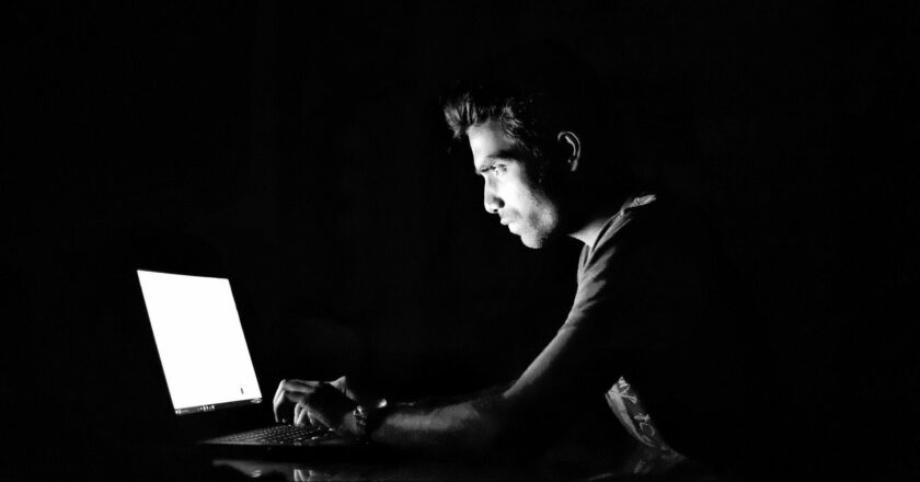 PORADNA: Pravidla bezpečného online chování