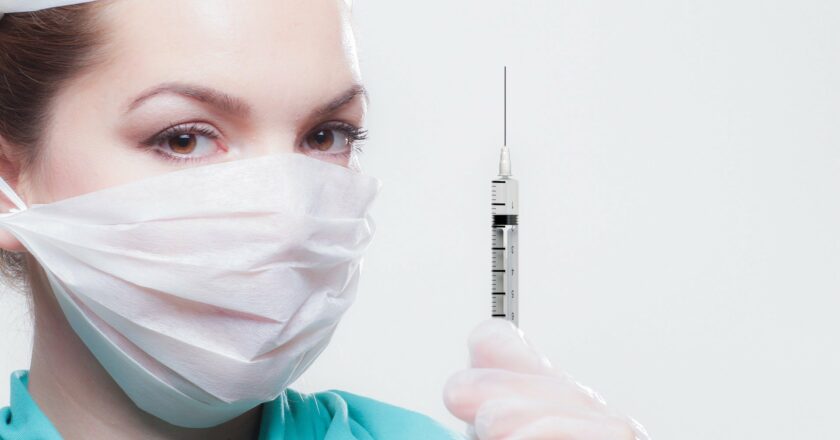 VZP: Očkování u praktických lékařů lze čekat nejdříve v březnu