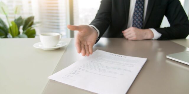 Právní tipy pro začínající podnikatele: chraňte si značku a dobře nastavte smlouvu s investory
