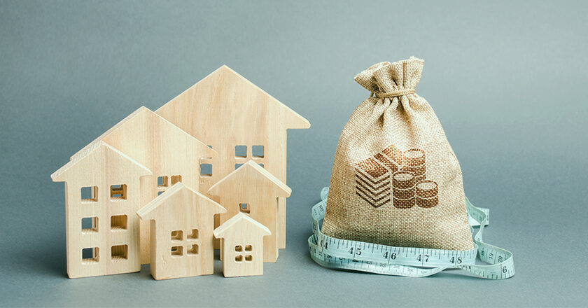 Hypoteční sazby: Začínají být neúnosné i pro střední třídu