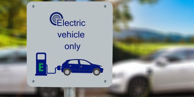 Dvě třetiny leasingových společností zaznamenaly nárůst zájmu o elektromobily