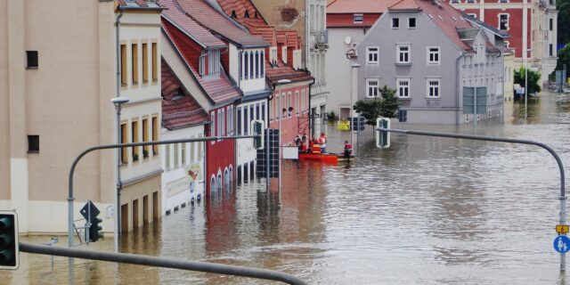 Švehla: Posílí škody po povodních ekonomiku?