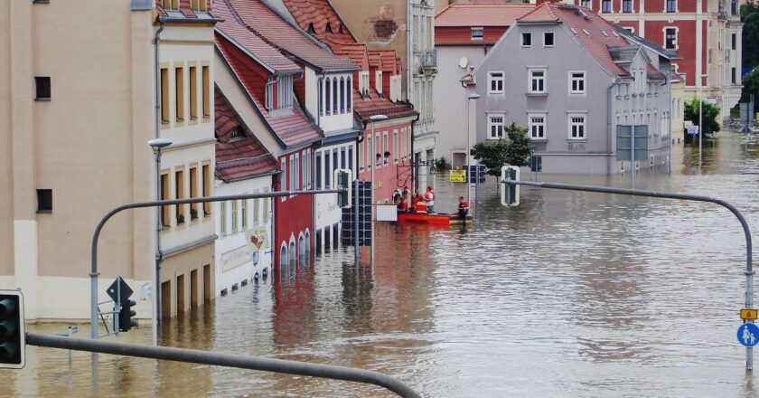 Švehla: Posílí škody po povodních ekonomiku?