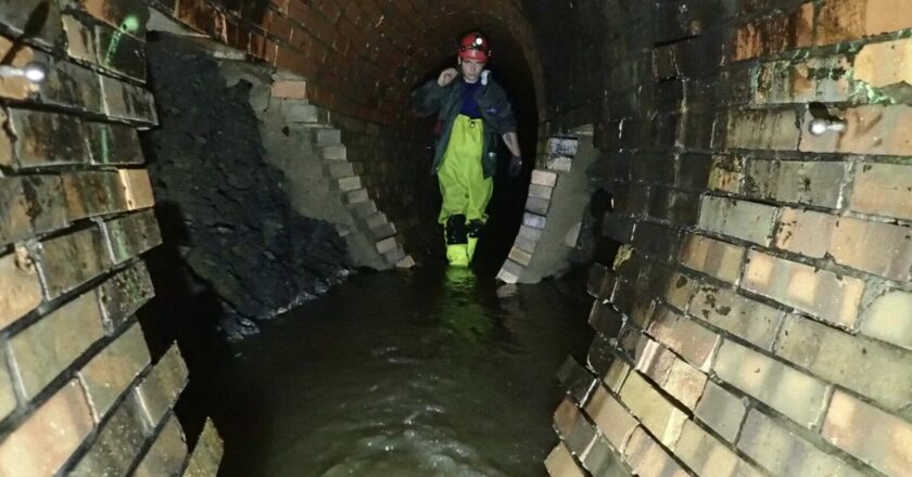 PVK opraví kanalizační stoku pod Libereckou ulicí, doprava bude v režimu 2+2 jízdní pruhy