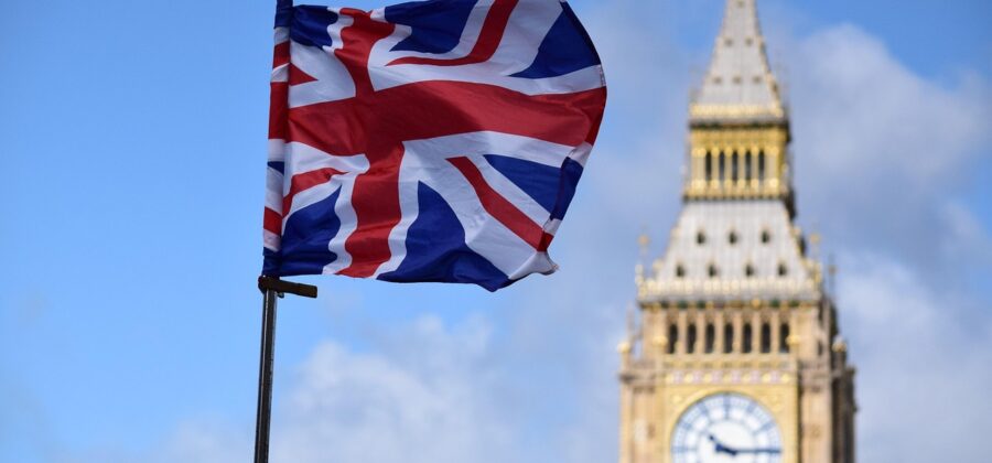 Britská regulace internetu: kritika ze strany Wikipedie
