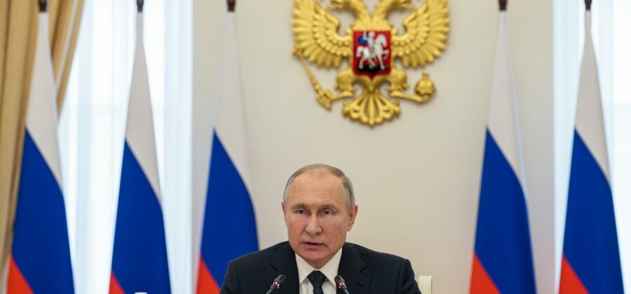 Putin je nucen znovu zvýšit daně, válka na Ukrajině vyčerpává finance