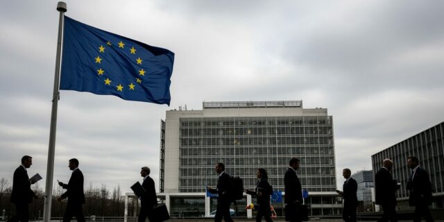 Brusel „zefektivňuje” rozpočtová pravidla EU