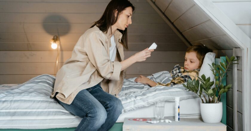 Podzimní kašel u dětí: Banální rýma, nebo čas na specialistu?
