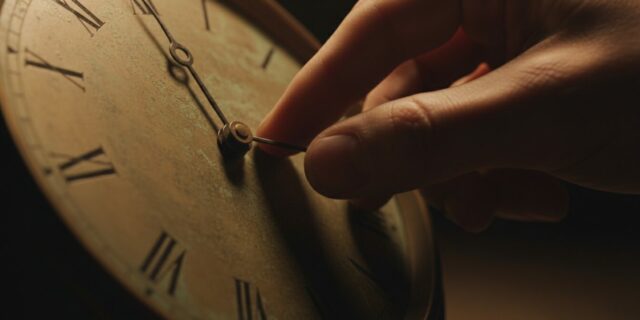 Když se apokalypsa odkládá: AI expert posouvá konec světa o pár let