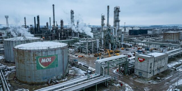 MOL kupuje srbský ropný průmysl: Orbánův energetický tah uprostřed sankcí
