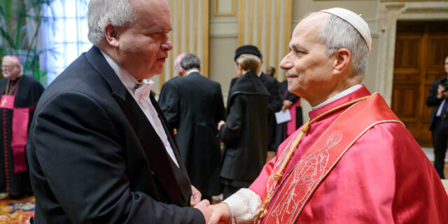 Pavel Svoboda: Velvyslanec nevyjadřuje svoje osobní názory, ale výhradně jen postoje svého státu