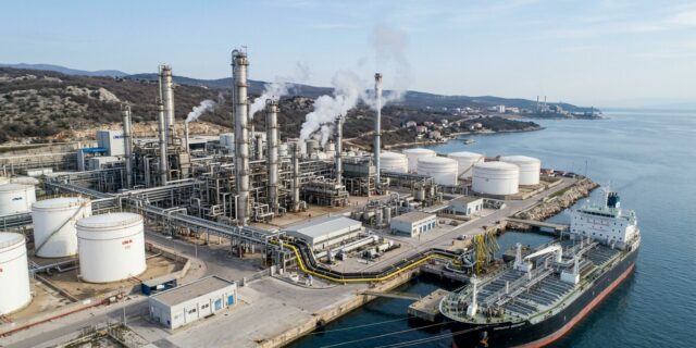 Chorvatsko dokončilo modernizaci rafinerie: 700 milionů eur za energetickou jistotu
