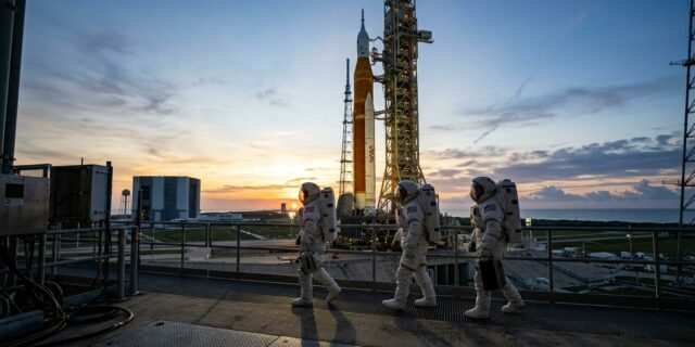 NASA míří zpět na Měsíc. Po půl století se otevírá nová éra kosmického závodu