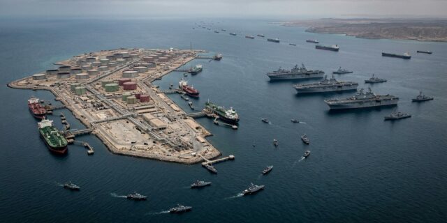 Plánují USA pozemní invazi na klíčový ostrov? Írán zuří a hrozí minami