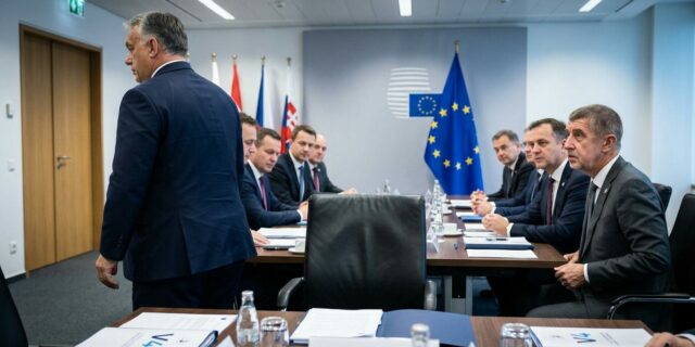 Konec Orbána: Proč to zajímá i Česko